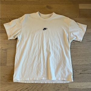 Nike Sportswear Premium Essentials Size L Men's Tee T-Shirt White DO7392-100